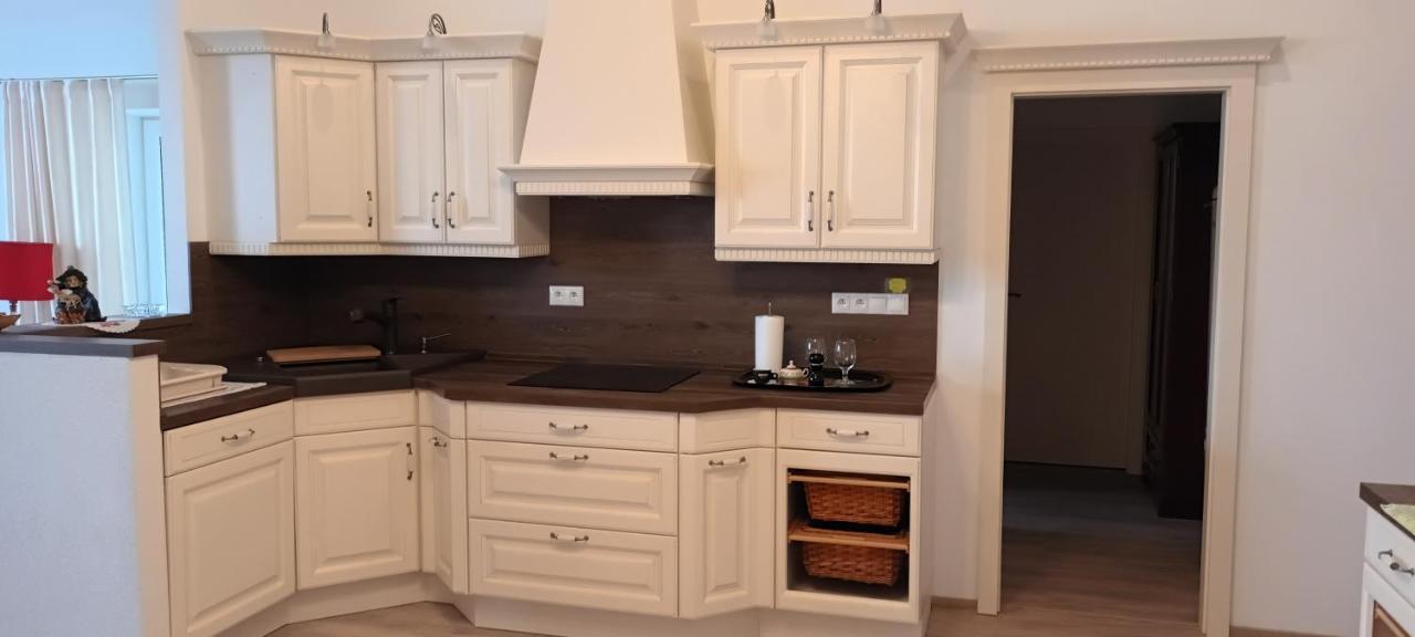 Apartman Ostry Vrsok V Starom Smokovci Apartment วิสโซเค ดาตรี ภายนอก รูปภาพ