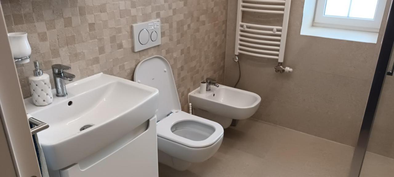 Apartman Ostry Vrsok V Starom Smokovci Apartment วิสโซเค ดาตรี ภายนอก รูปภาพ